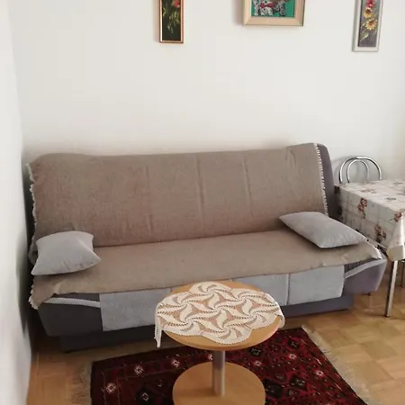 Ljubica Apartment *